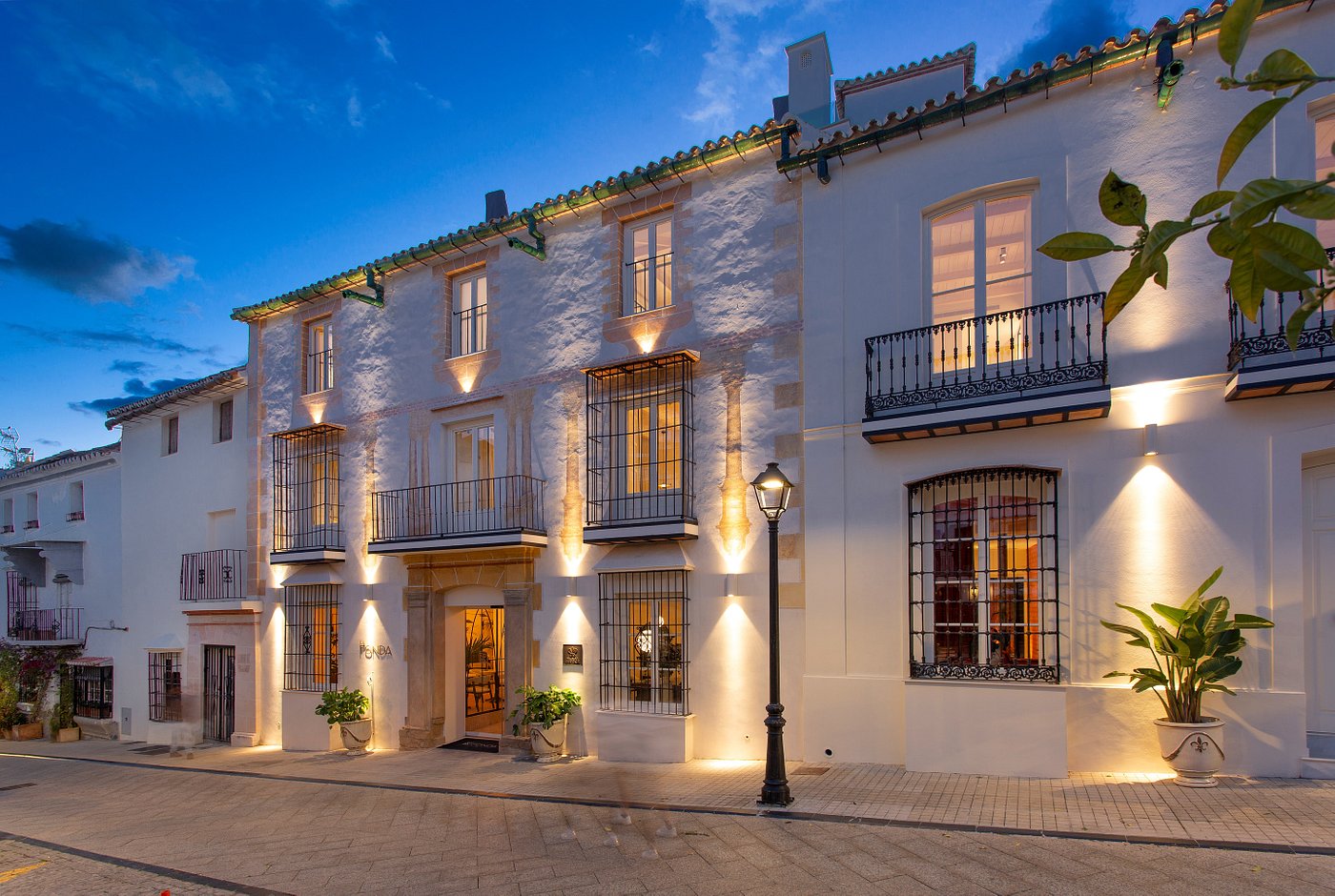 hotel-exterior